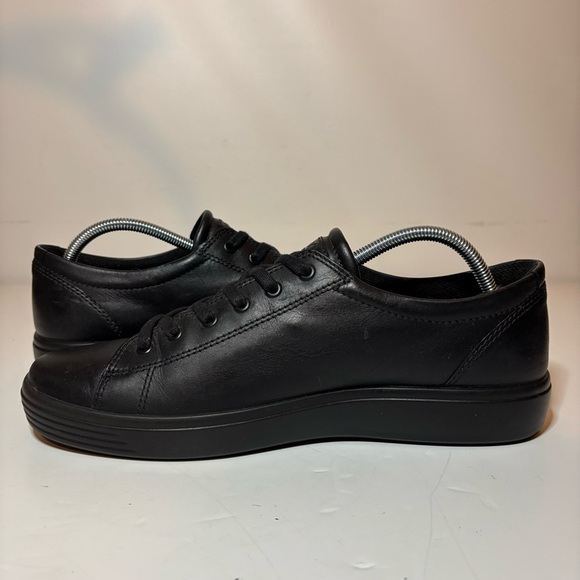 Ecco Mens Black Soft 7 Tred Low Gore-Tex Leather Sneaker Size US 11 And EU 45 - Picture 4 of 11